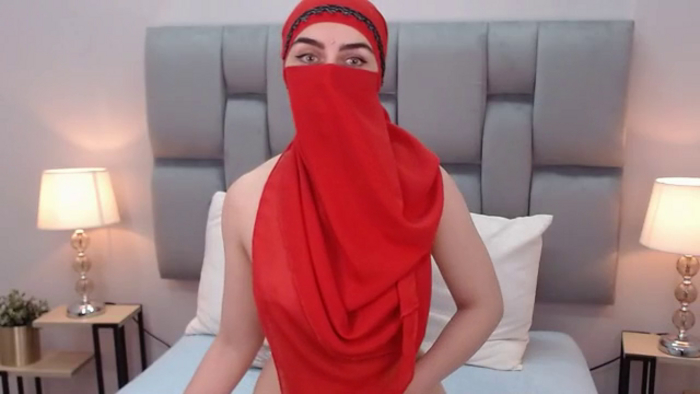 aliah-manzur