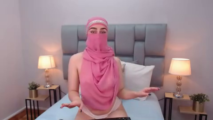 aliah-manzur