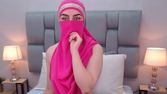 aliah-manzur