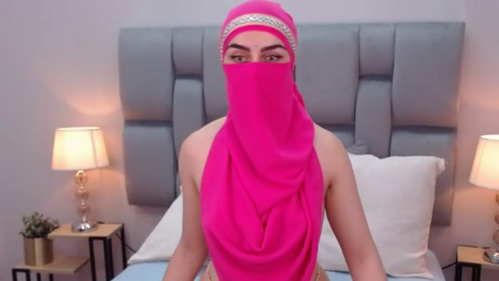 aliah-manzur