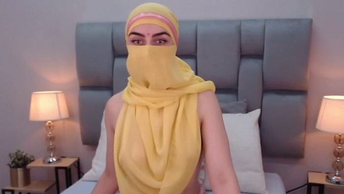 aliah-manzur