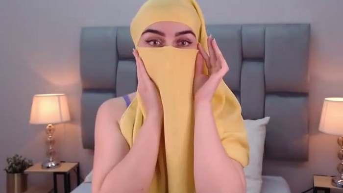 aliah-manzur
