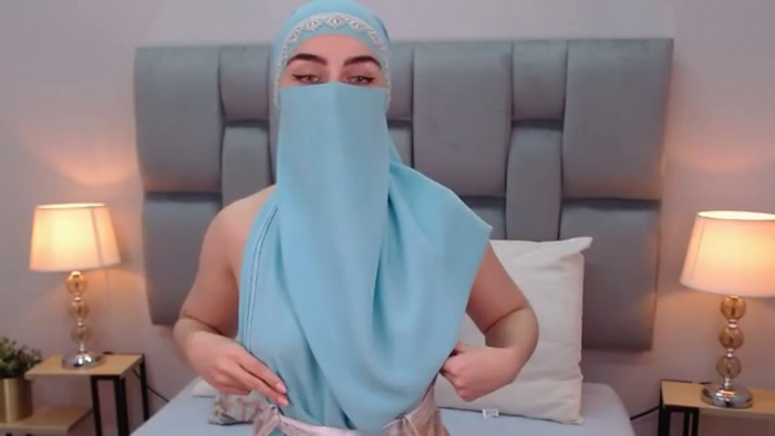 aliah-manzur