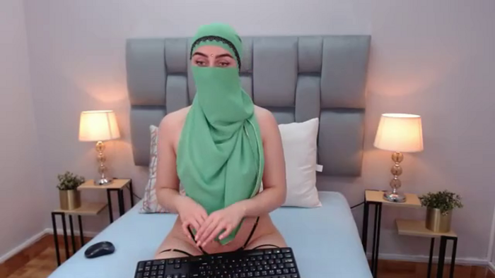 aliah-manzur