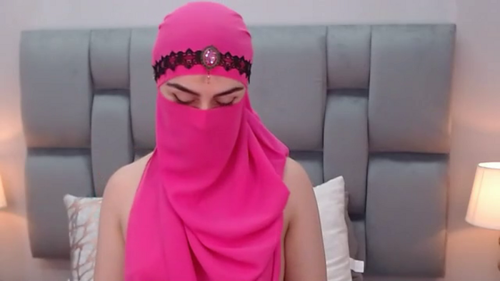 aliah-manzur