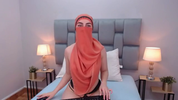 aliah-manzur