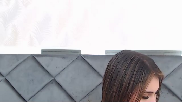 aitana-hilton