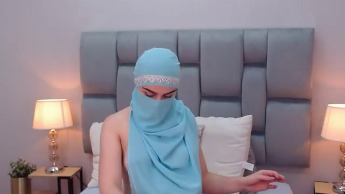 aliah-manzur