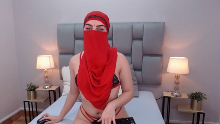 aliah-manzur