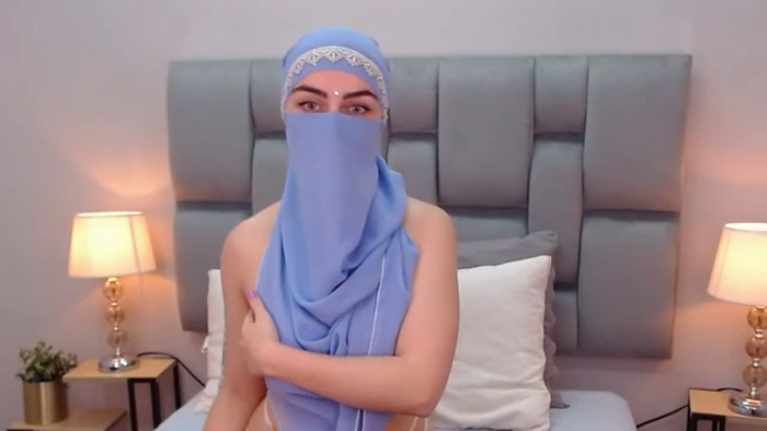 aliah-manzur