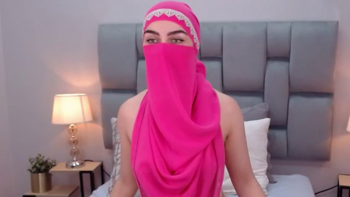 aliah-manzur