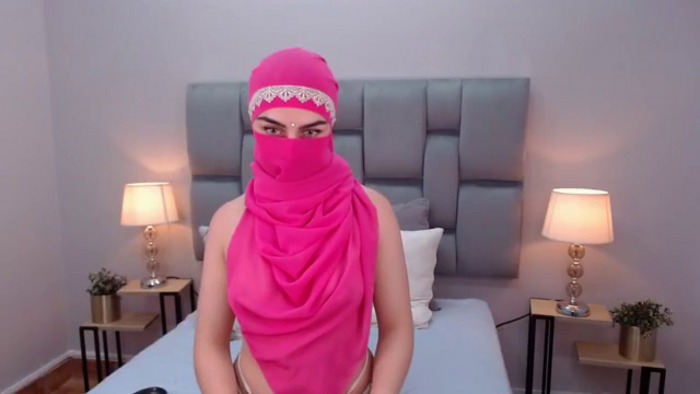 aliah-manzur