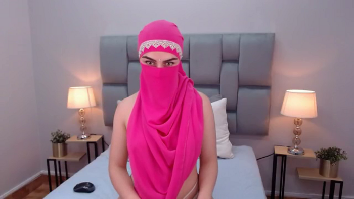 aliah-manzur