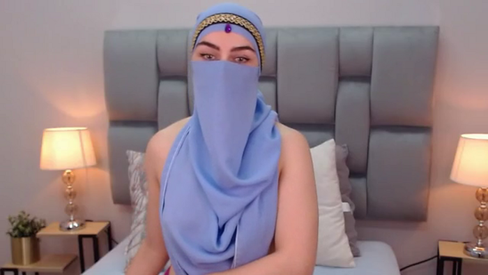 aliah-manzur