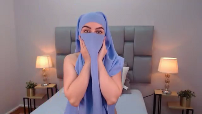 aliah-manzur