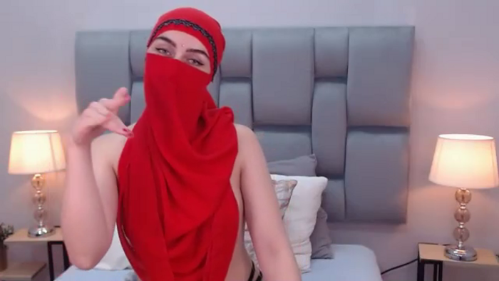 aliah-manzur