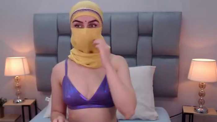 aliah-manzur