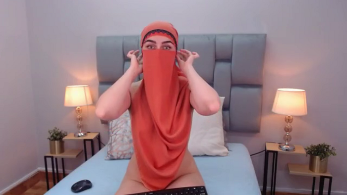 aliah-manzur