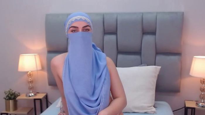 aliah-manzur