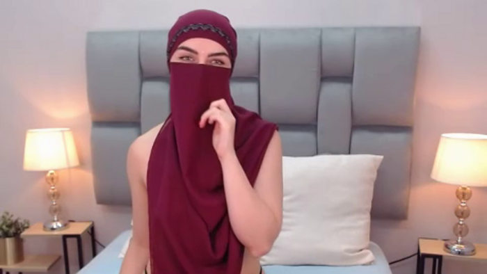 aliah-manzur