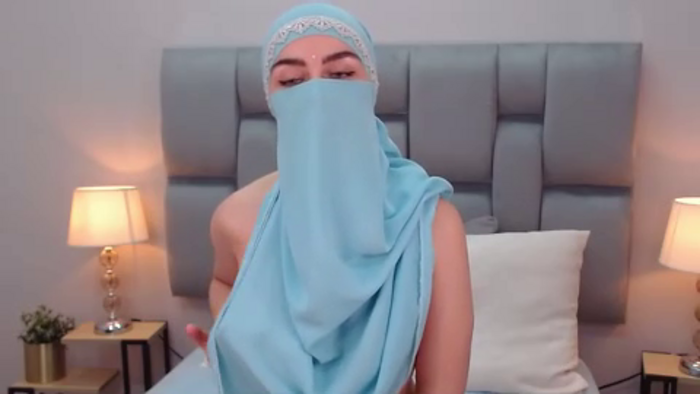 aliah-manzur