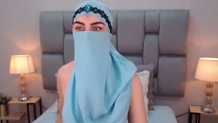 aliah-manzur