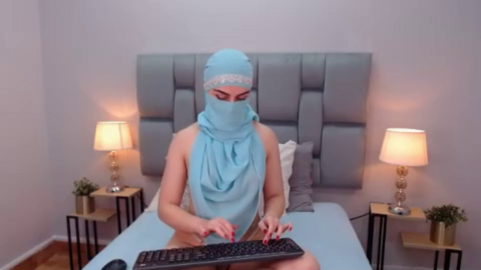 aliah-manzur