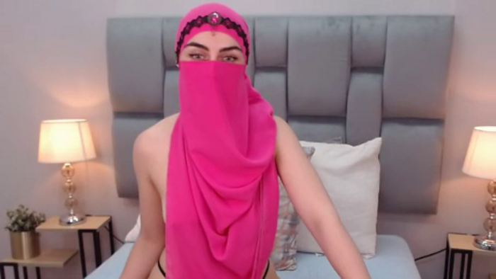 aliah-manzur