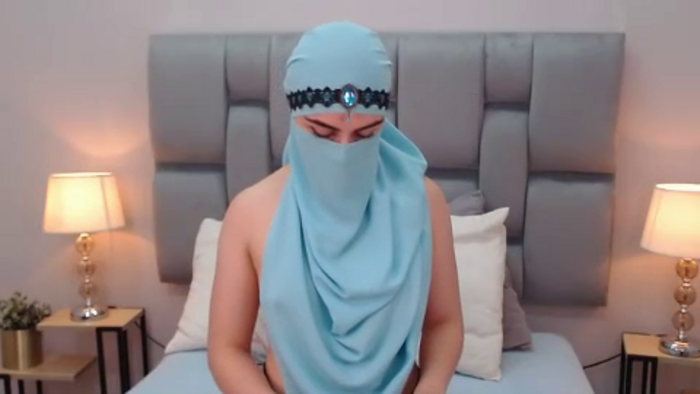 aliah-manzur