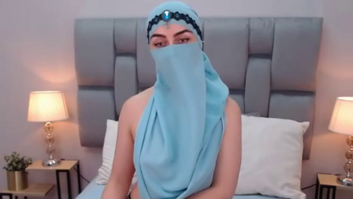 aliah-manzur