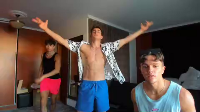the-live-house-boys