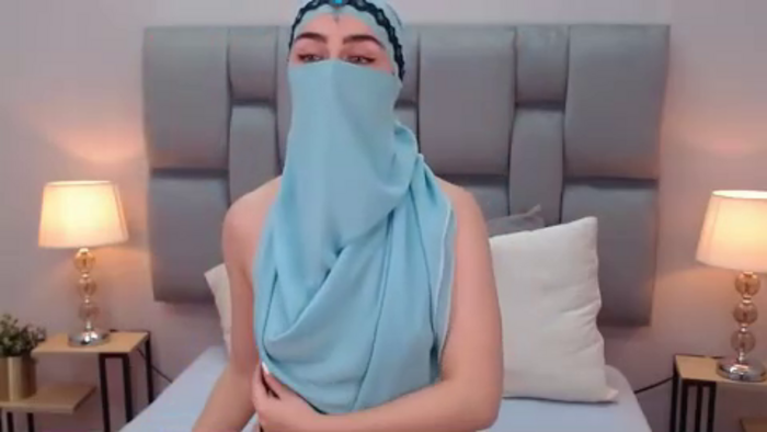 aliah-manzur