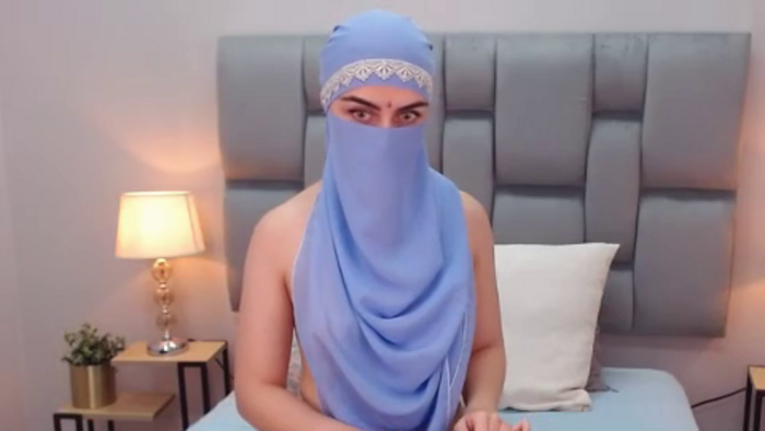 aliah-manzur