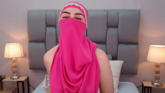 aliah-manzur