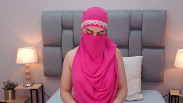aliah-manzur