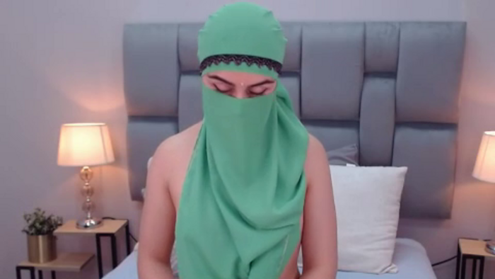 aliah-manzur