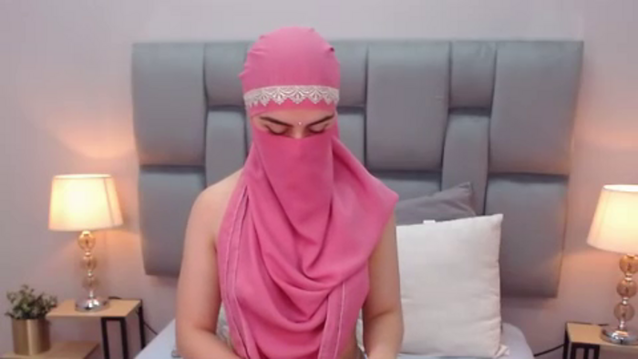 aliah-manzur