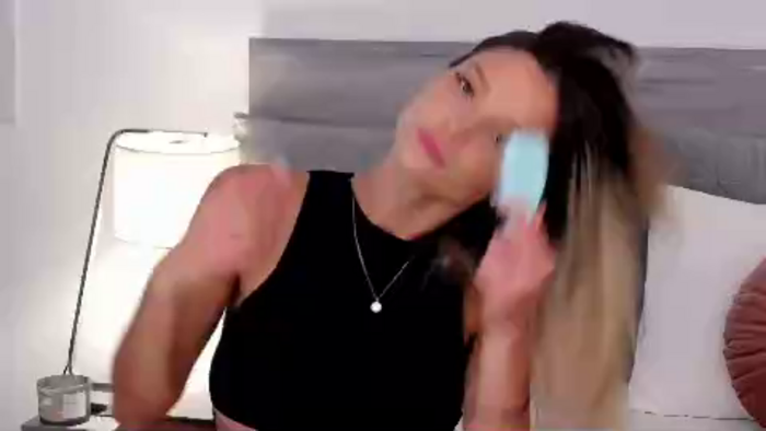 mia-wood