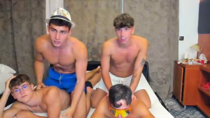 the-live-house-boys