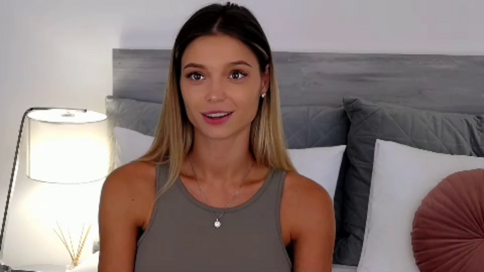mia-wood