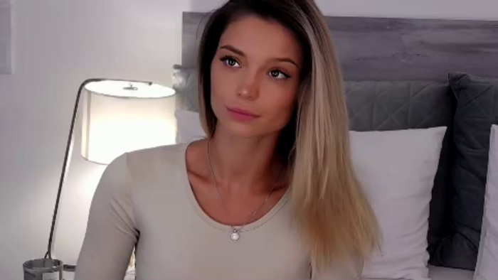 mia-wood