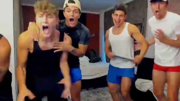 the-live-house-boys