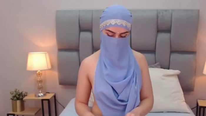aliah-manzur