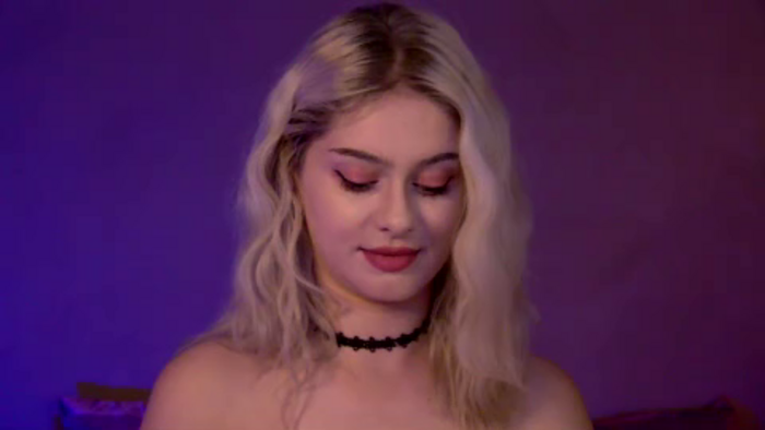 bella-lloyd