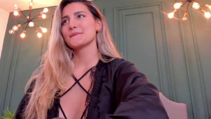 bella-jonnes