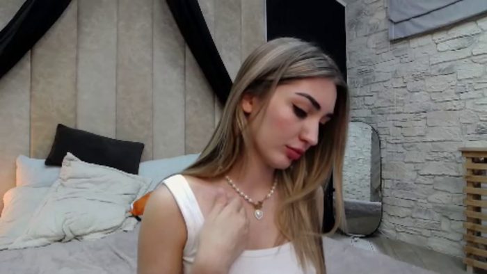 adela-gilbert