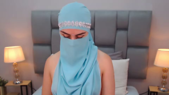 aliah-manzur
