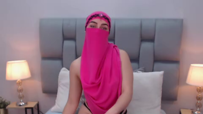 aliah-manzur