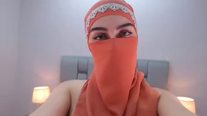 aliah-manzur