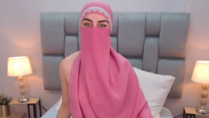 aliah-manzur